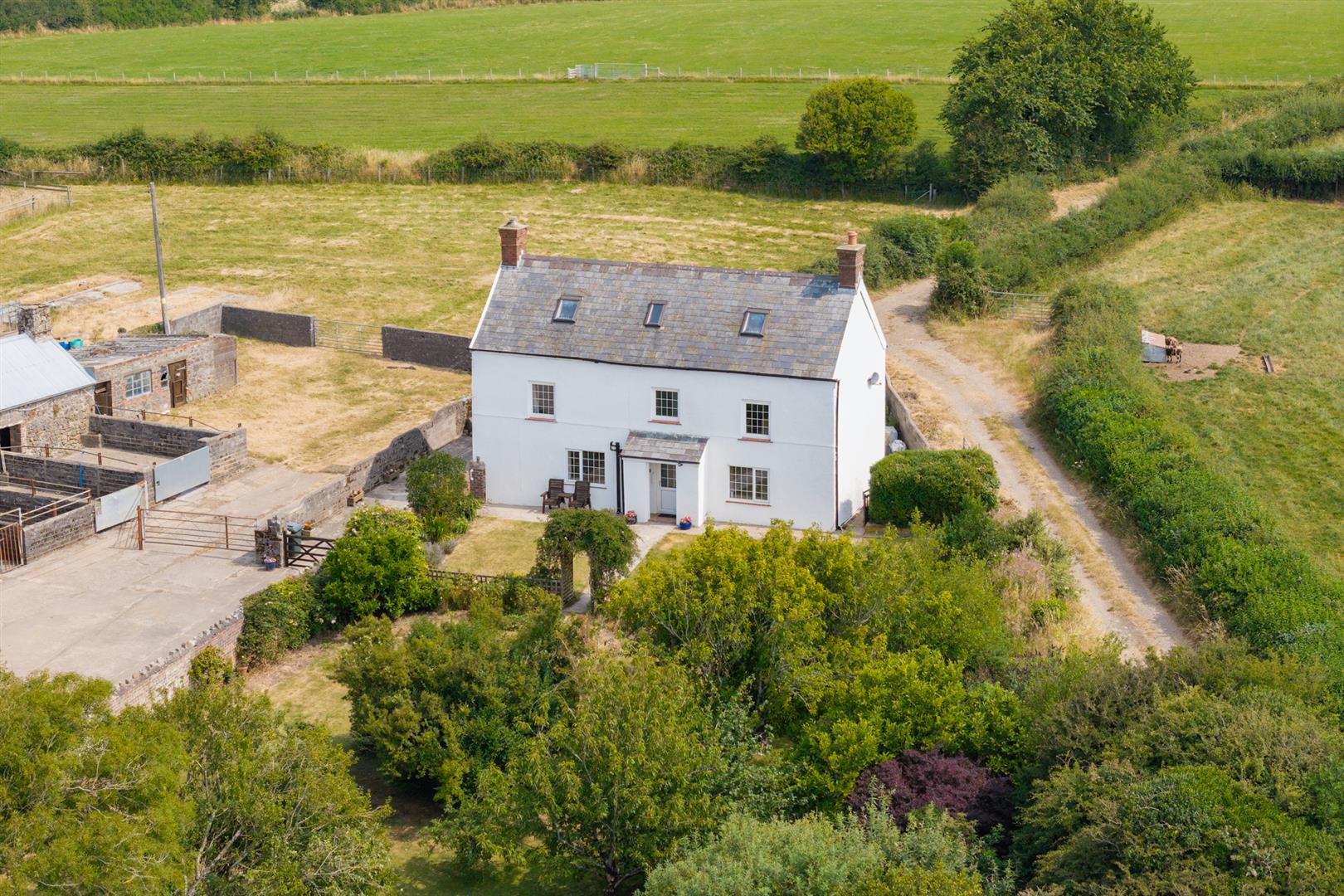 Berry, Reynoldston, Swansea, SA3 1BB